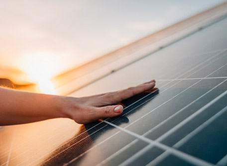 Économies : produire son électricité grâce au solaire dans la Manche